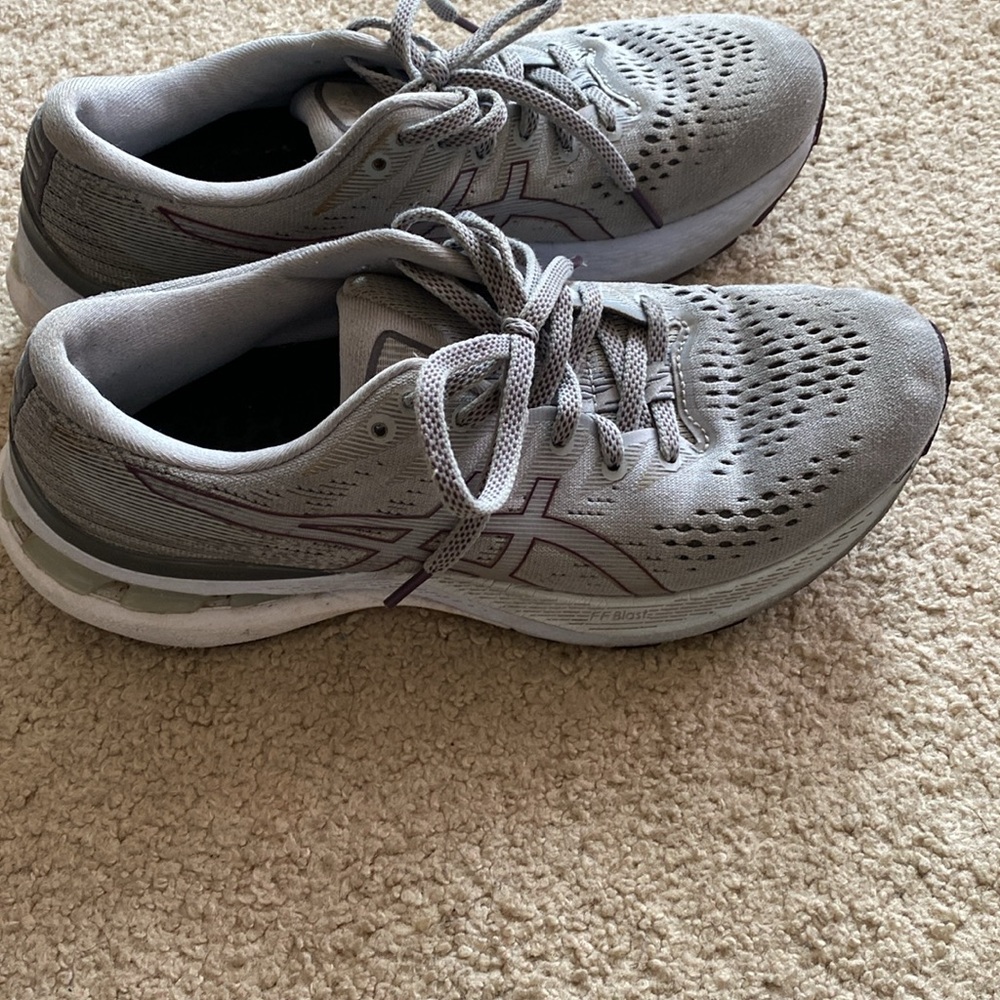 Asics - Picture 4 of 5